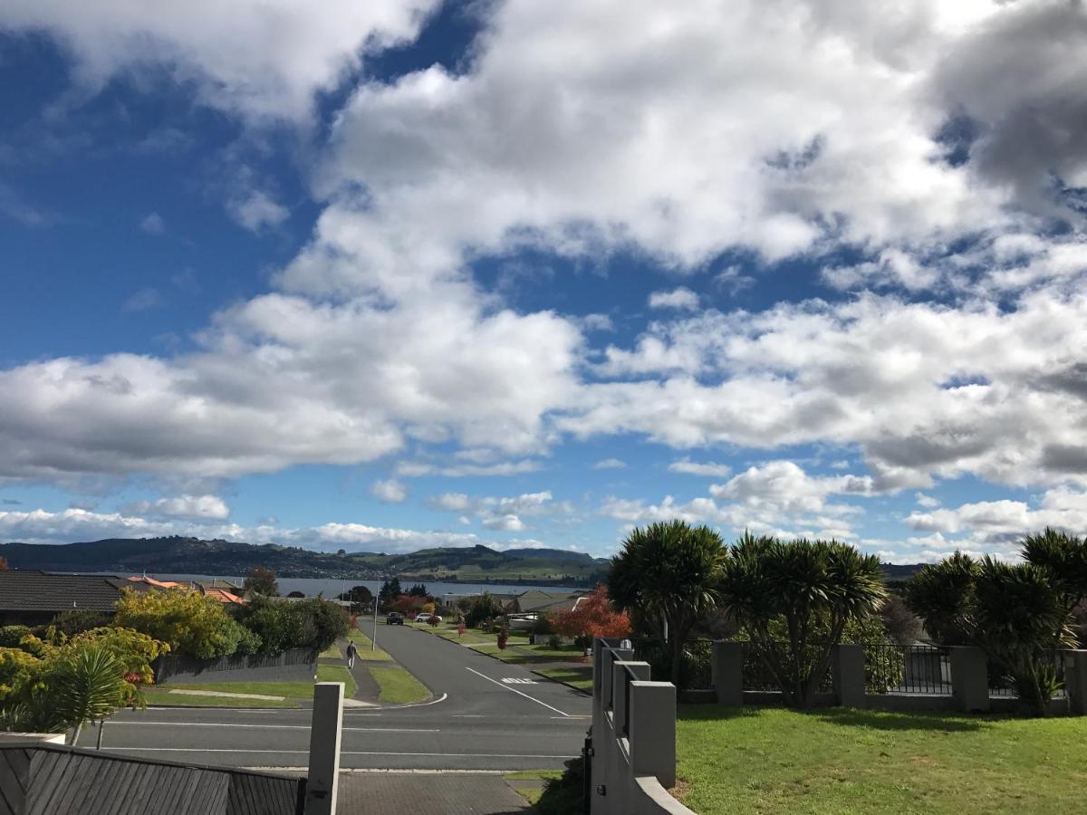 Apartamento Lakeview Holiday Hideaway Lago Lago Taupo Exterior foto