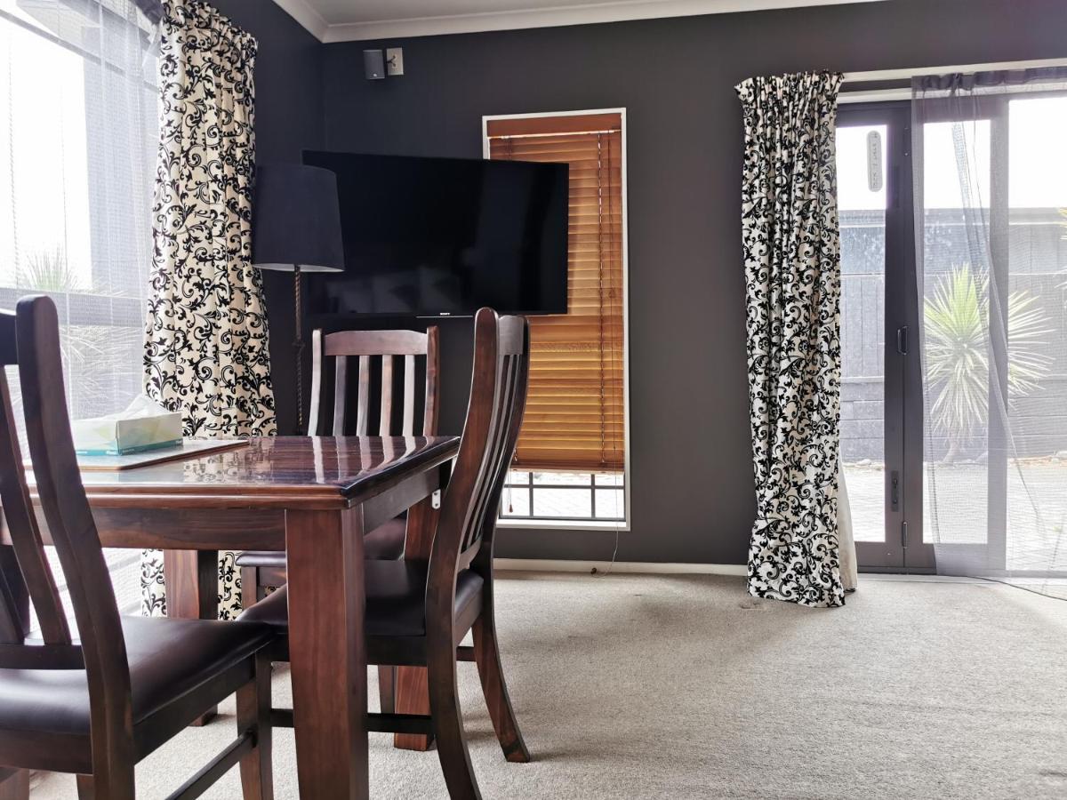 Lakeview Holiday Hideaway Lago Lago Taupo Exterior foto
